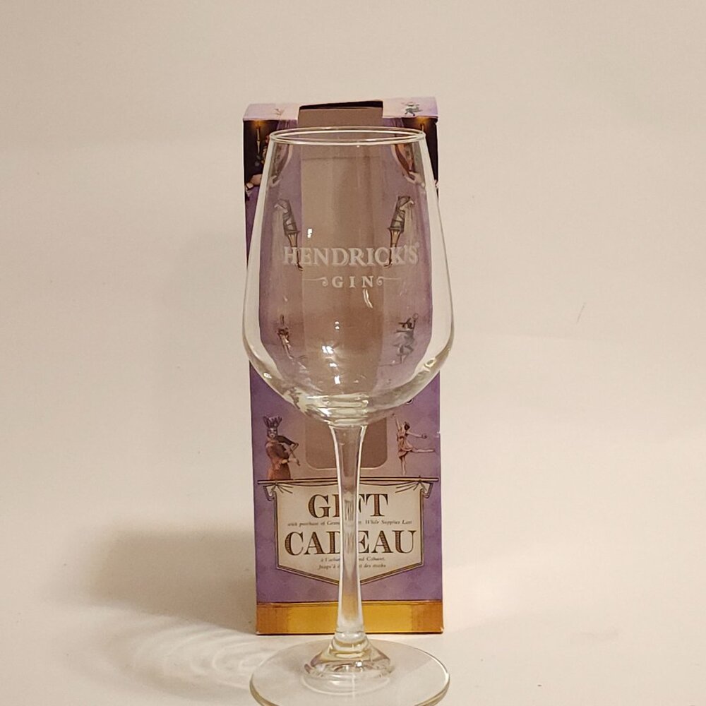 HENDRICK'S GIN Grand Cabaret Spritz Glass BNIP